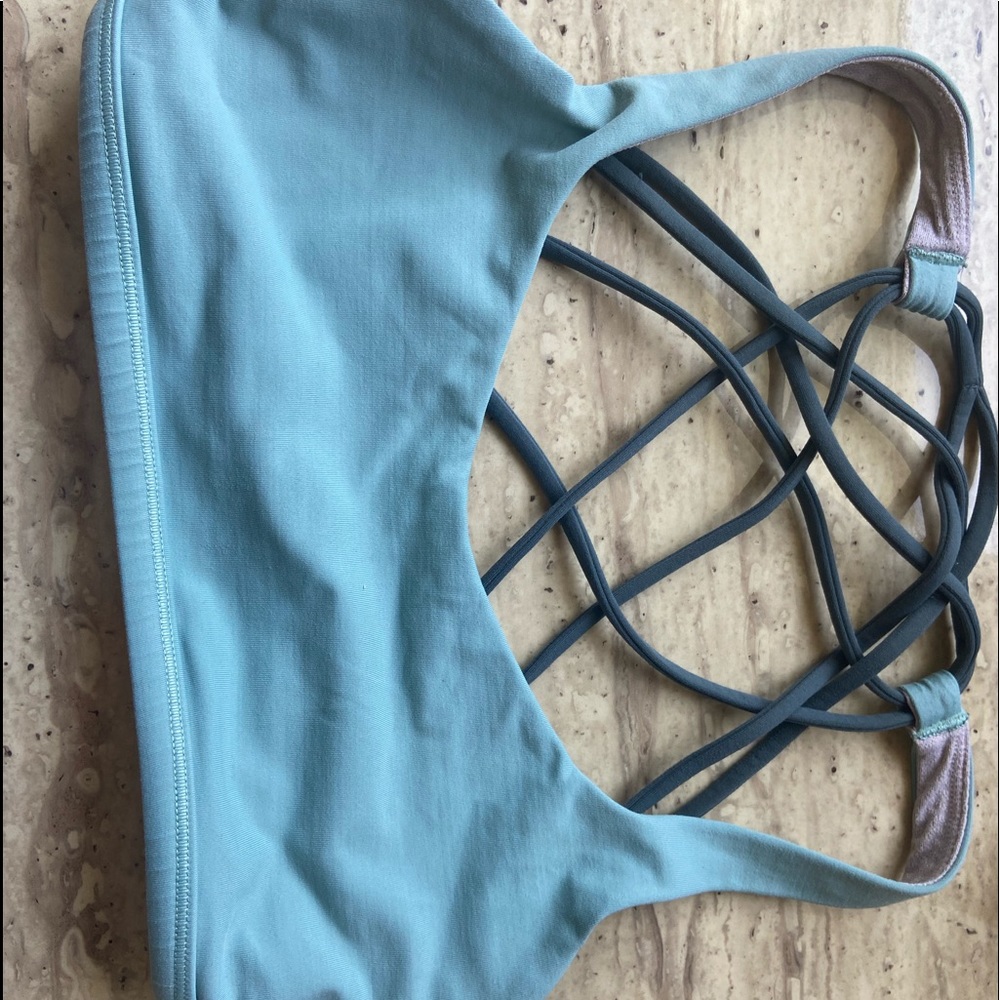 Lululemon sports bra. Size 4.